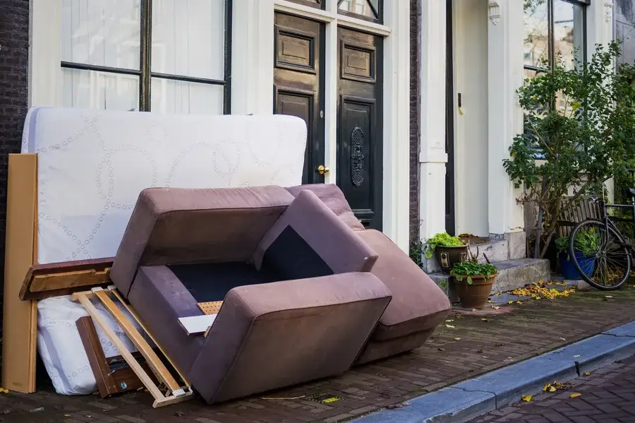 Excellent Furniture Removal Hesperia, CA Excellent Furniture Removal Hesperia, CA